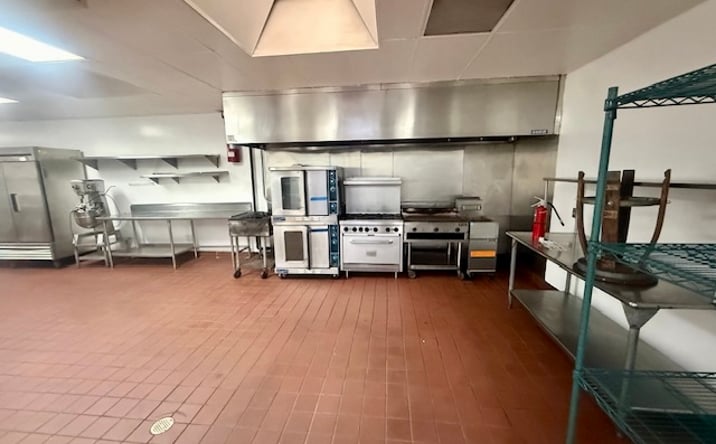 Pictures of Restaurant, Industrial property located at 3048 Fletcher Dr, Los Angeles, CA 90065 for lease - image #1