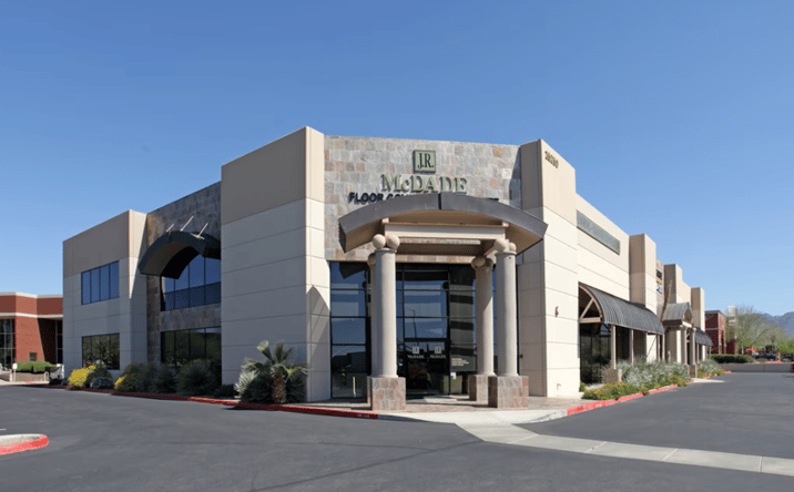 Pictures of Industrial, Special Purpose, Retail property located at 15250 Hayden Rd, Scottsdale, AZ 85260 for lease - image #1