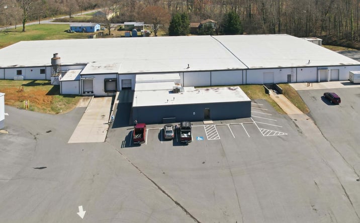 Pictures of Industrial property located at 633 4th St Pl SW, Conover, NC 28613 for lease - image #1