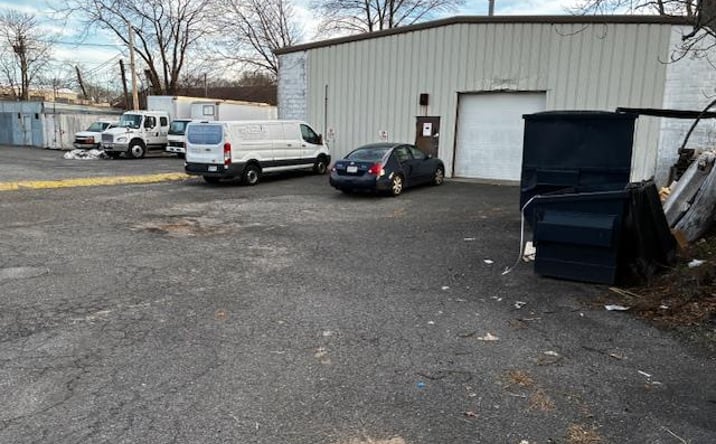 Pictures of Retail property located at 464 E Main Street, Brookhaven, NY 11772 for lease - image #1