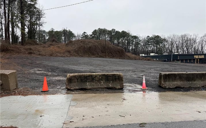 Pictures of Land property located at 3070 Donald Lee Hollowell Parkway NW, Atlanta, GA 30318 for lease - image #1