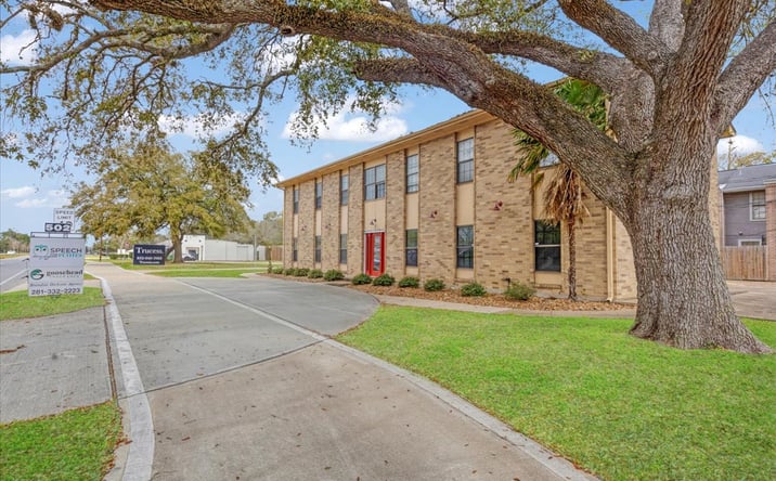 Pictures of Office property located at 502 State Hwy 3 North League, League City, TX 77573 for lease - image #1