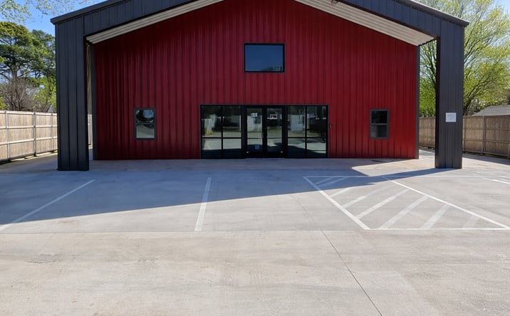 Pictures of Retail, Industrial property located at 708 Corry A Edwards Dr, Kennedale, TX 76060 for lease - image #1