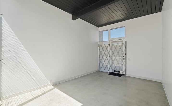 Pictures of Office property located at 807 S Gaffey St, Los Angeles, CA 90731 for lease - image #1
