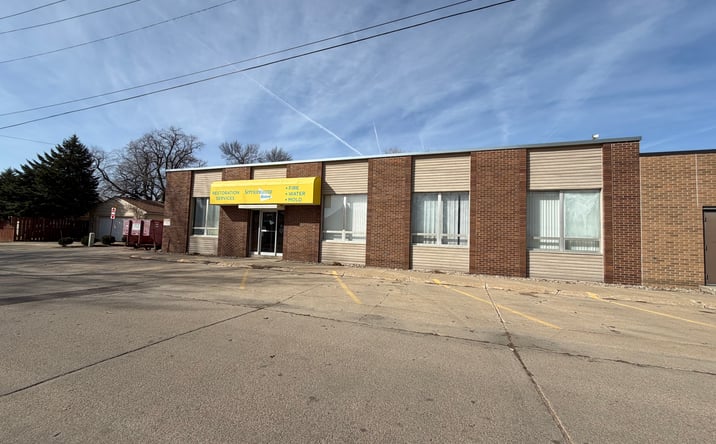 Pictures of Industrial property located at 1905 A St, South Sioux City, NE 68776 for lease - image #1