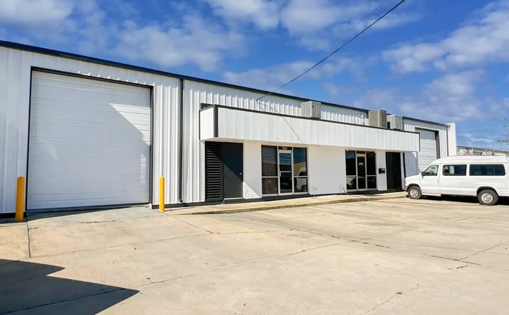 Pictures of Industrial property located at 2601 Lexington Ave, Kenner, LA 70062 for lease - image #1