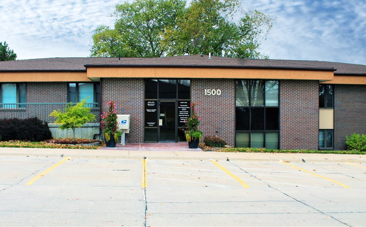 Pictures of Office property located at 1500 S 70th St, Lincoln, NE 68506 for lease - image #1