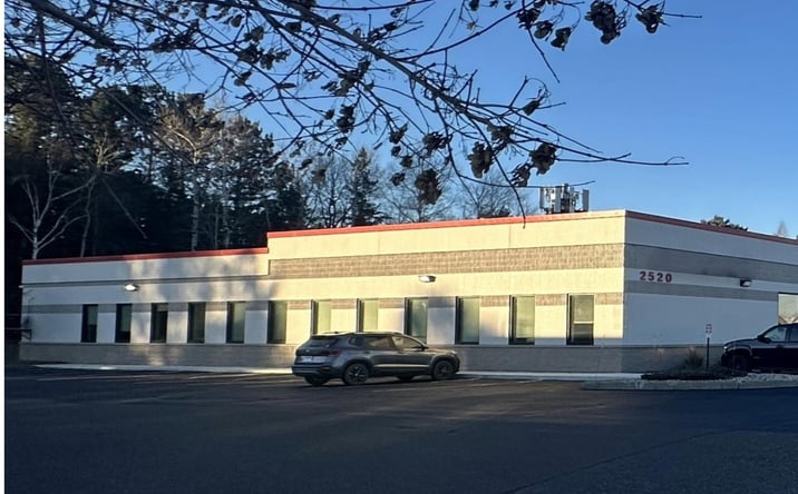 Pictures of Office, Retail property located at 2520 Maple Grove Rd, Duluth, MN 55811 for lease - image #1