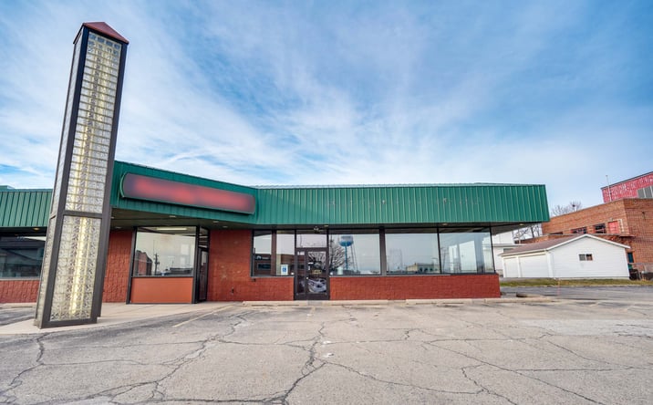 Pictures of Restaurant property located at 112 W Maple Ave, Beaver Dam, WI 53916 for lease - image #1