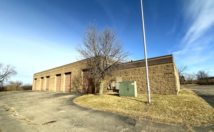 Pictures of Industrial property located at 4820 Wolf Rd, Dayton, OH 45415 for lease - image #1