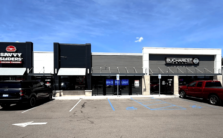 Pictures of Retail property located at 31301 Harper Avenue, St Clair Shores, MI 48082 for lease - image #1