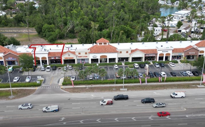 Pictures of Retail property located at 19451 S Tamiami Trl, Fort Myers, FL 33908 for lease - image #1