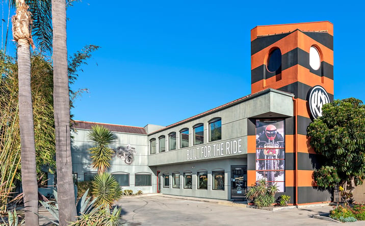Pictures of Industrial property located at 10571 Los Alamitos Blvd, Los Alamitos, CA 90720 for lease - image #1