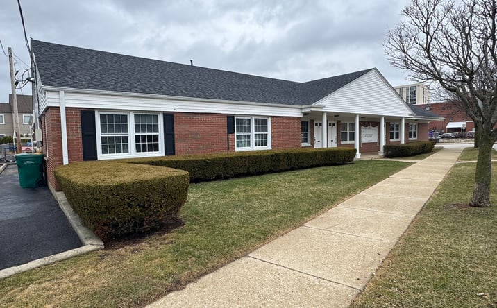 Pictures of Office, Special Purpose property located at 103 Orchard Terrace 103, Lombard, IL 60148 for lease - image #1