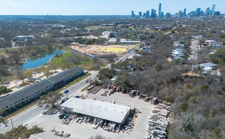 Pictures of Industrial property located at 2900 Oak Springs Dr, Austin, TX 78702 for lease - image #1