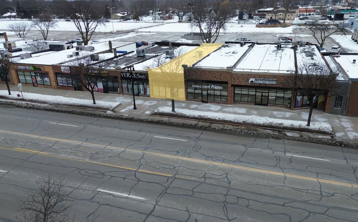 Pictures of Retail property located at 29454-29478 Ford Rd, Garden City, MI 48135 for lease - image #1