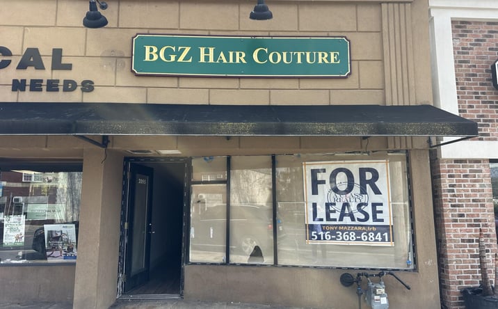Pictures of Retail property located at 2095 Wantagh Avenue, Hempstead, NY 11793 for lease - image #1