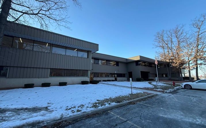 Pictures of Industrial property located at 5111 S 9th St, Milwaukee, WI 53221 for lease - image #1