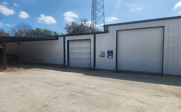 Pictures of Retail property located at 17290 FM306, Canyon Lake, TX 78133 for lease - image #1