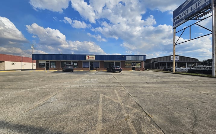 Pictures of Retail, Office property located at 501 AL-69, Hanceville, AL 35077 for lease - image #1