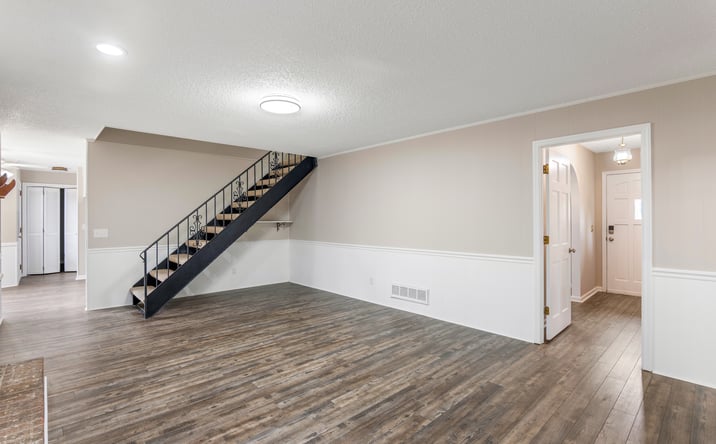 Pictures of Office, Retail property located at 122 Old Chapin Rd, Lexington, SC 29072 for lease - image #1