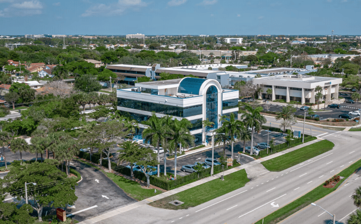 Pictures of Office property located at 3785 N Federal Hwy, Boca Raton, FL 33431 for lease - image #1
