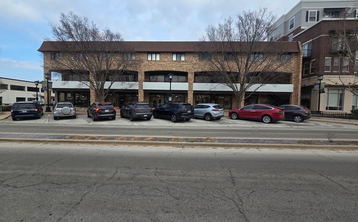 Pictures of Retail property located at 4745 Main Street 109, Lisle, IL 60532 for lease - image #1