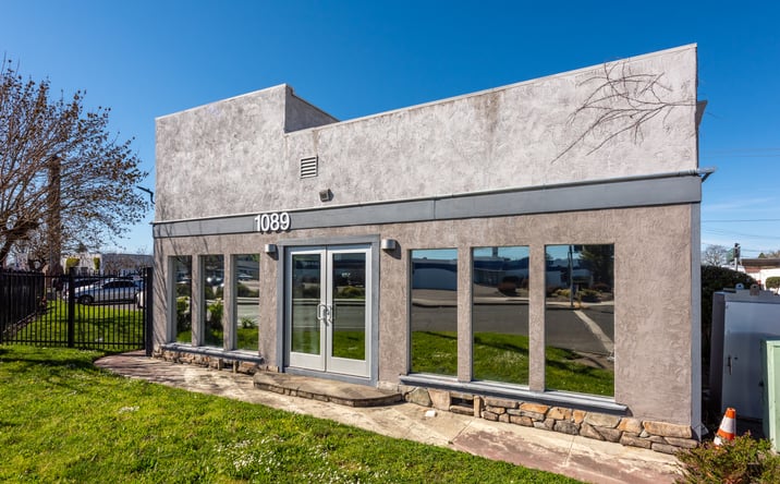 Pictures of Retail property located at 1089 Santa Rosa Ave, Santa Rosa, CA 95404 for lease - image #1