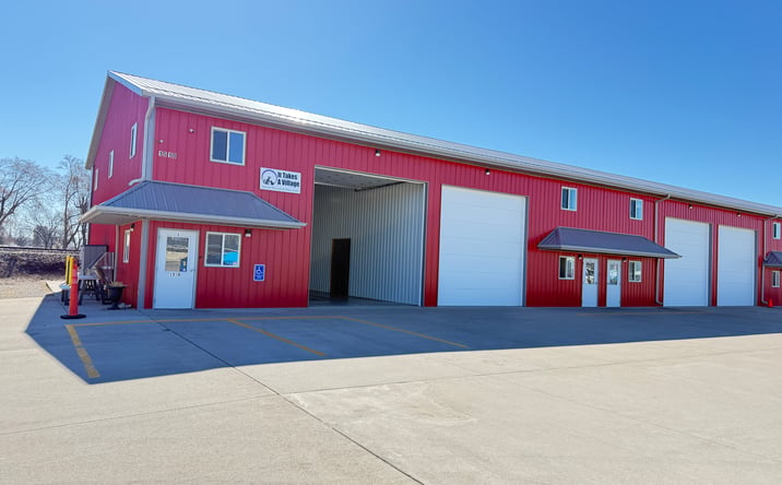 Pictures of Industrial property located at 1510 Grandview Ave, Muscatine, IA 52761 for lease - image #1