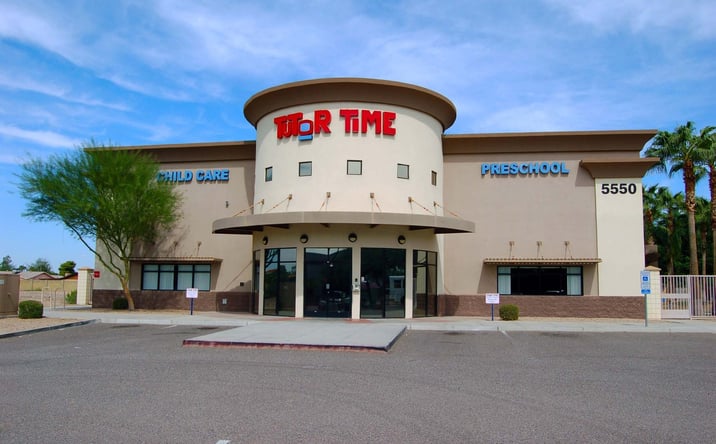 Pictures of Retail, Special Purpose property located at 5550 W Bell Rd, Glendale, AZ 85308 for lease - image #1