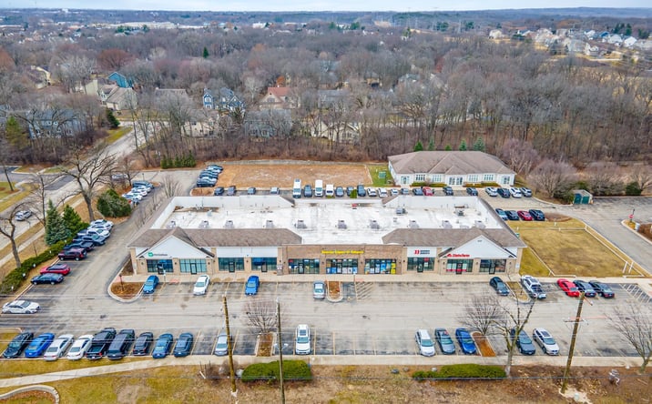Pictures of Retail property located at 450 Route 31 Highway 120, Crystal Lake, IL 60012 for lease - image #1
