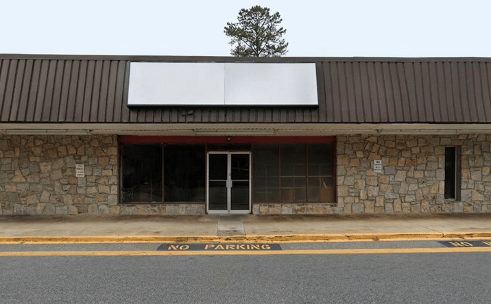 Pictures of Retail property located at 3861 Washington Rd, East Point, GA 30344 for lease - image #1