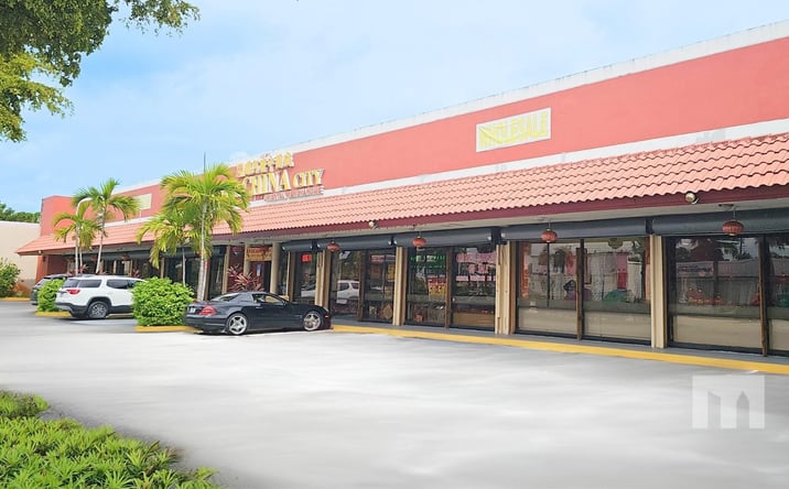 Pictures of Retail, Industrial property located at 41 NW 167th Street, North Miami Beach, FL 33169 for lease - image #1