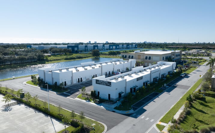 Pictures of Office, Retail, Land, Industrial, Restaurant, Special Purpose property located at 230 N Congress Avenue #Multiple Units, Lake Park, FL 33403 for lease - image #1