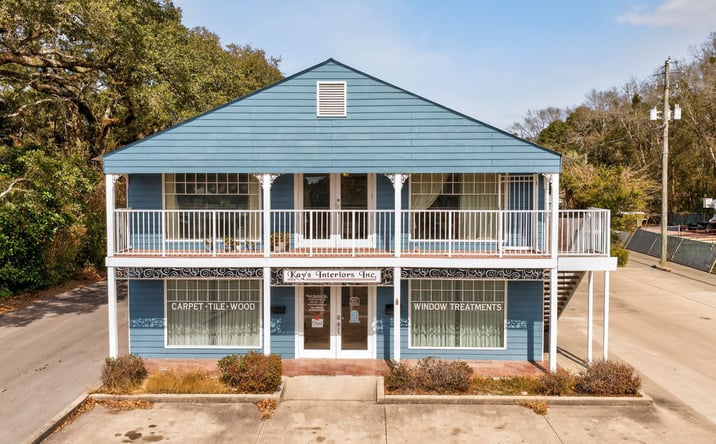 Pictures of Retail, Office, Special Purpose property located at 2005 Government St, Ocean Springs, MS 39564 for lease - image #1
