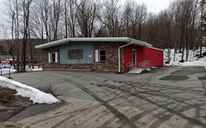 Pictures of Retail property located at 494 Main St, Sturbridge, MA 01566 for lease - image #1