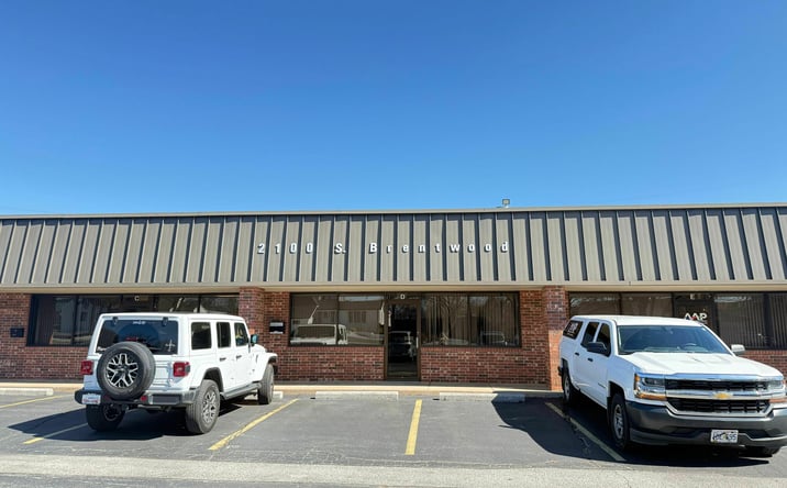 Pictures of Office property located at 2100 S Brentwood Blvd, Springfield, MO 65804 for lease - image #1