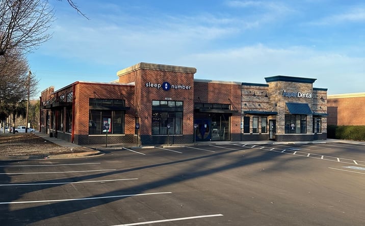 Pictures of Retail property located at 9727 E Independence Blvd, Matthews, NC 28105 for lease - image #1