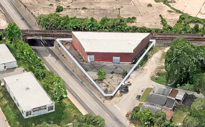 Pictures of Industrial property located at 1620 S 7th St, Louisville, KY 40208 for lease - image #1