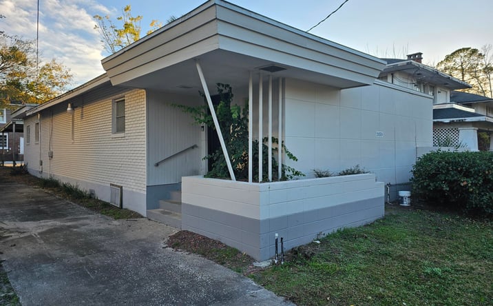 Pictures of Office, Retail, Industrial property located at 2050 FORBES Street, Jacksonville, FL 32204 for lease - image #1