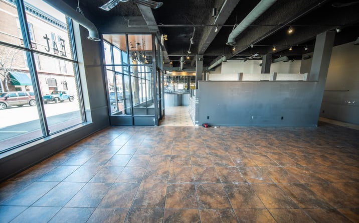Pictures of Retail, Restaurant property located at 100 Sibley St, Hastings, MN 55033 for lease - image #1