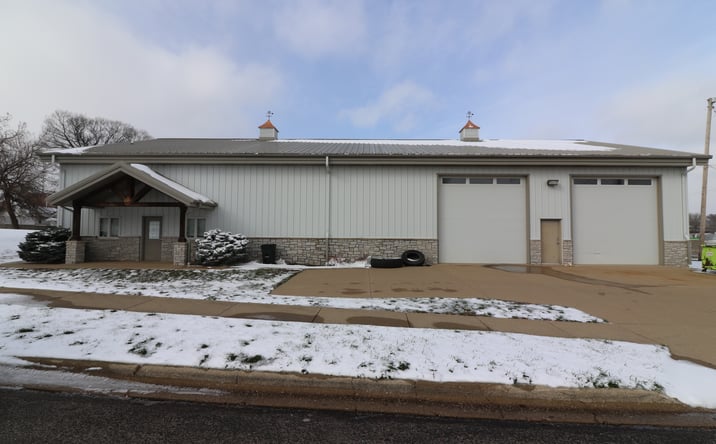 Pictures of Industrial, Office, Restaurant property located at 1223 E Sciota Ave, Peoria Heights, IL 61616 for lease - image #1