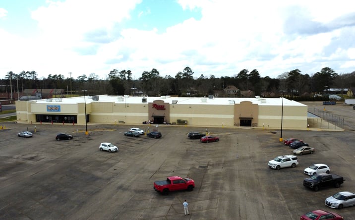 Pictures of Retail property located at 2045 Douglas Avenue, Brewton, AL 36426 for lease - image #1