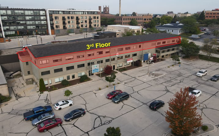Pictures of Office property located at 712 Riverfront Dr, Sheboygan, WI 53081 for lease - image #1