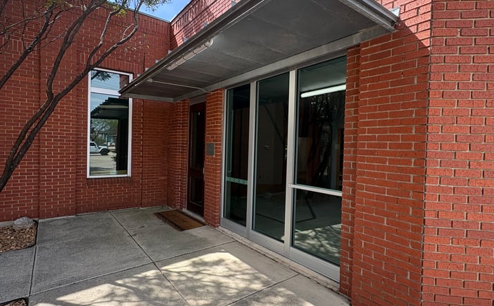 Pictures of Office property located at 2702 N Loop 1604 E, San Antonio, TX 78232 for lease - image #1