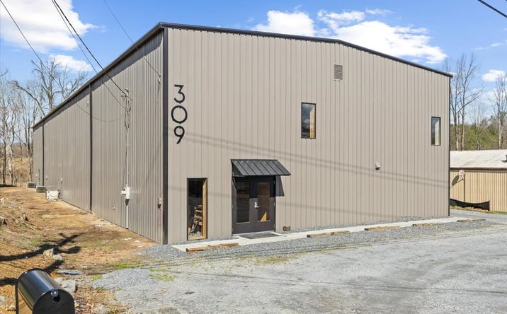 Pictures of Industrial property located at 309 E Springbrook Dr, Johnson City, TN 37601 for lease - image #1