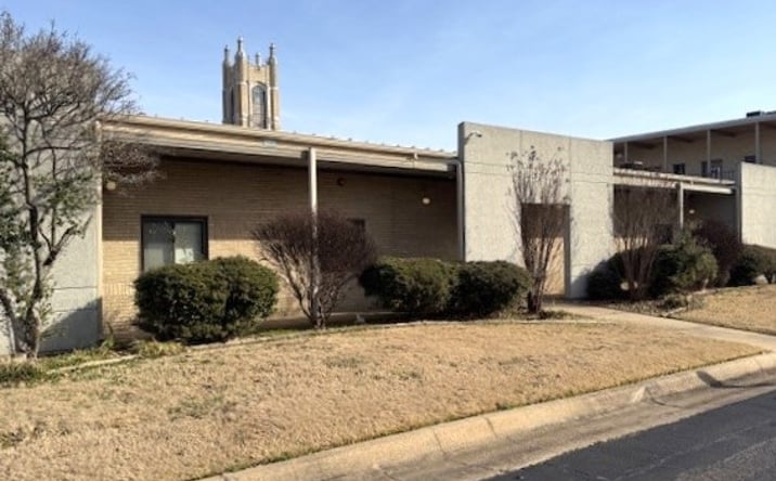 Pictures of Retail property located at 1922 Dodson Ave, Fort Smith, AR 72901 for lease - image #1