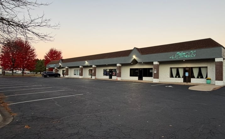 Pictures of Retail, Office property located at 660 Professional Dr, Northfield, MN 55057 for lease - image #1