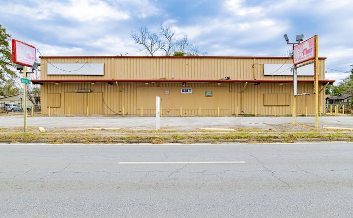 Pictures of Industrial, Retail property located at 2200 North W Street, Pensacola, FL 32505 for lease - image #1
