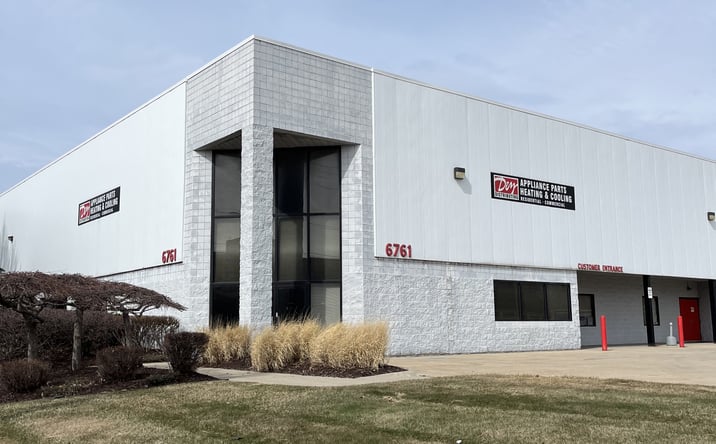 Pictures of Office property located at 6761 E 10 Mile Rd, Center Line, MI 48015 for lease - image #1